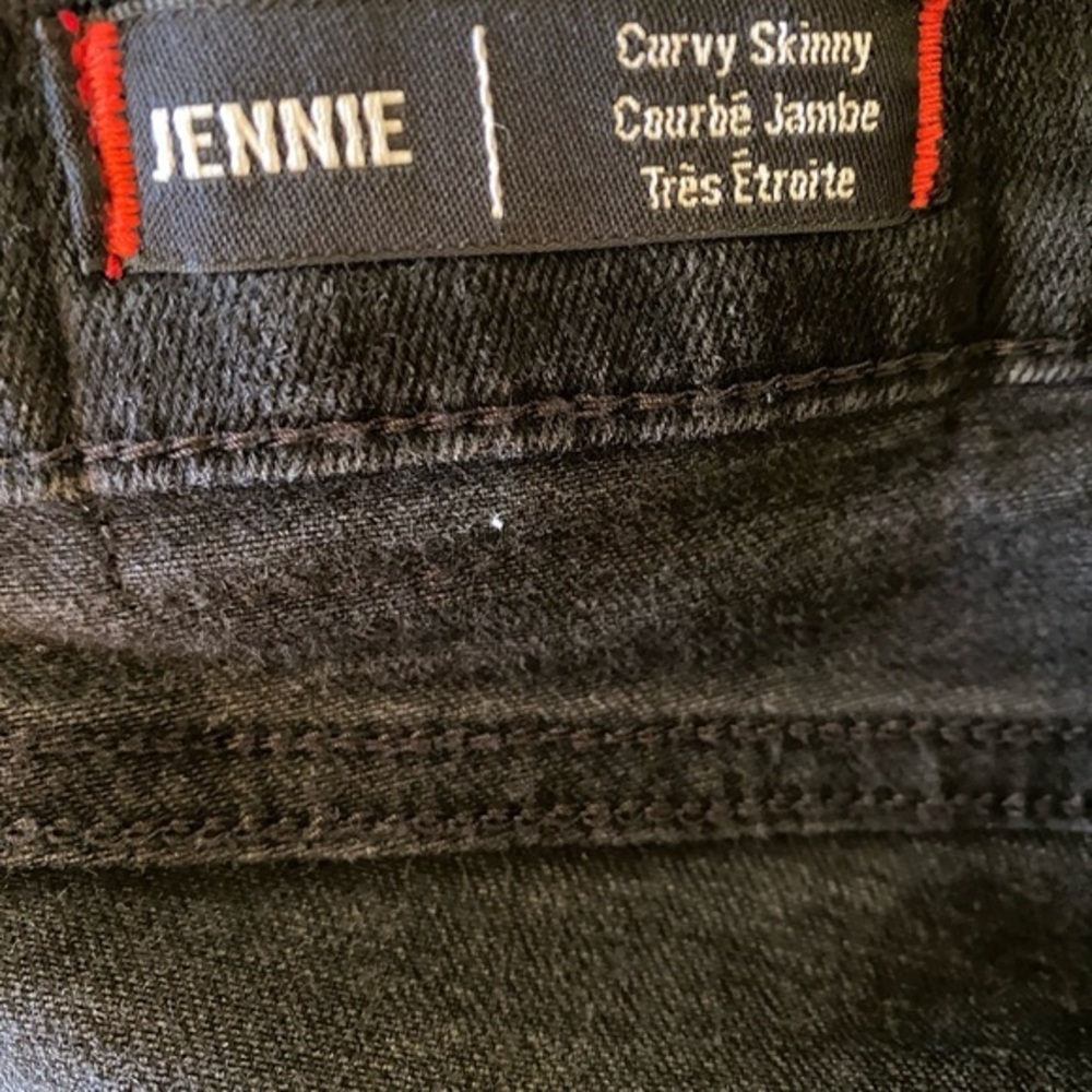 TRUE RELIGION JENNIE BLACK DENIM CURVY SKINNY JEAN‎ WOMENS SIZE 31 - Picture 4 of 10